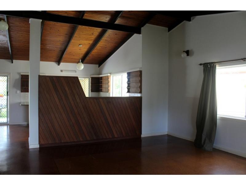 25 Dolphin Avenue, Tin Can Bay QLD 4580