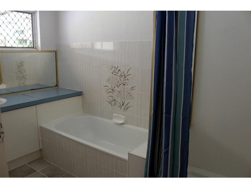 25 Dolphin Avenue, Tin Can Bay QLD 4580