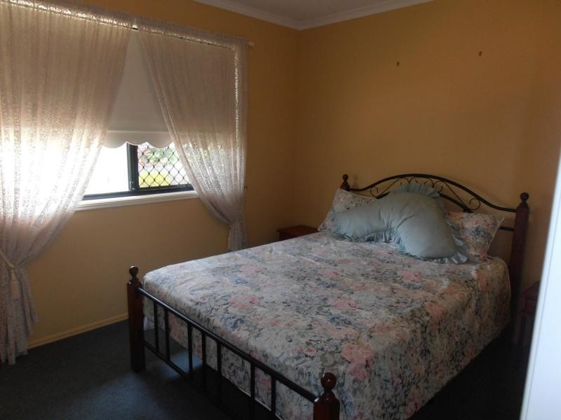 4 Lusitania Avenue, Cooloola Cove QLD 4580