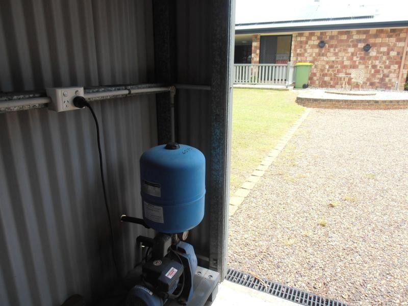 4 Lusitania Avenue, Cooloola Cove QLD 4580