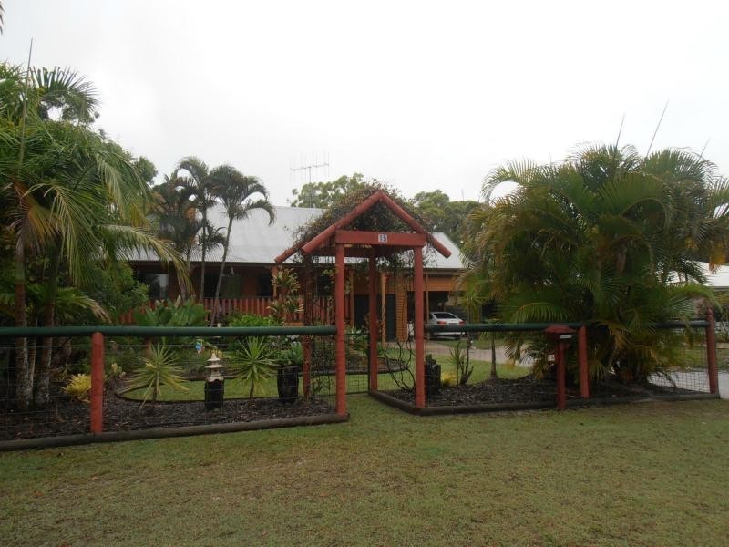15 Challenger Court, Cooloola Cove QLD 4580