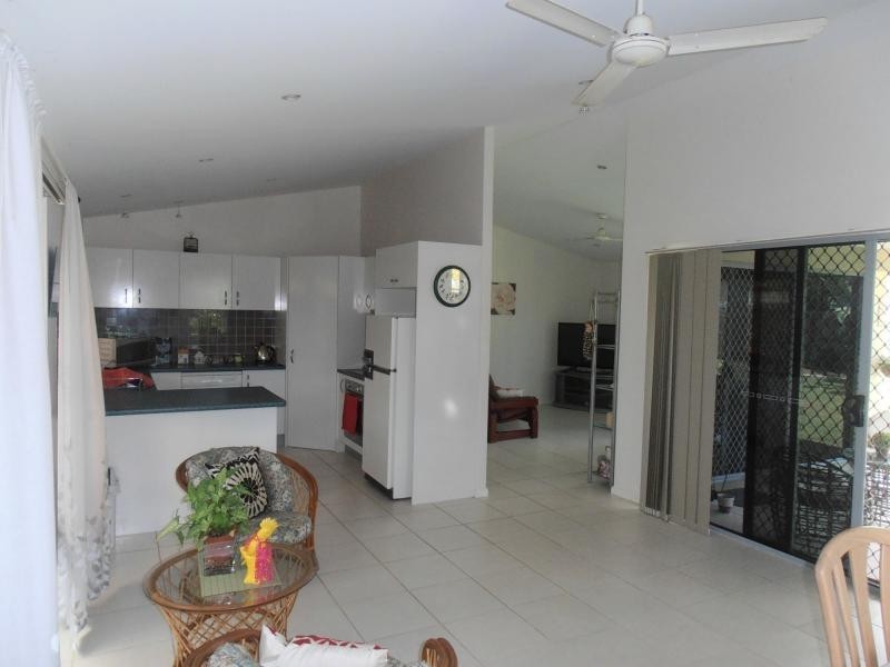 26 Canberra Avenue, Cooloola Cove QLD 4580