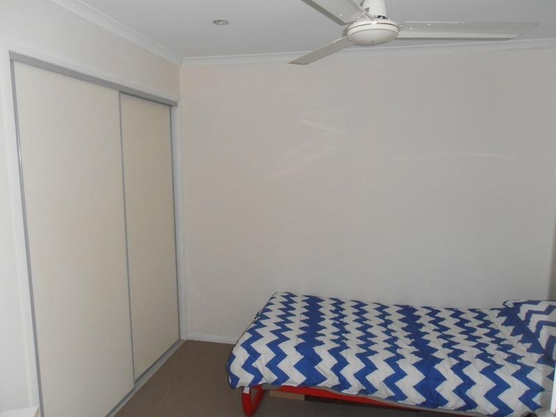 26 Canberra Avenue, Cooloola Cove QLD 4580