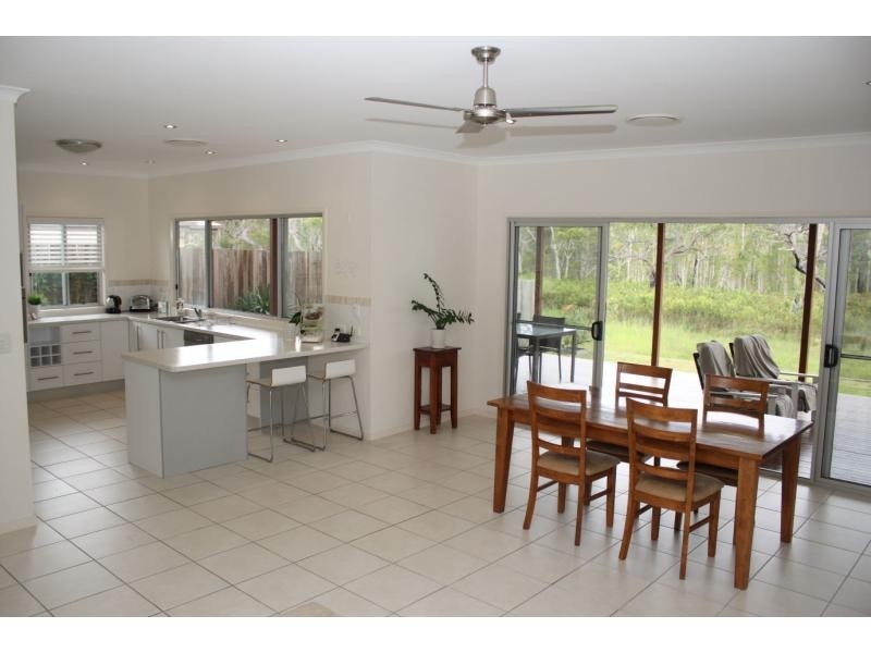 43 Summer Way, Tin Can Bay QLD 4580