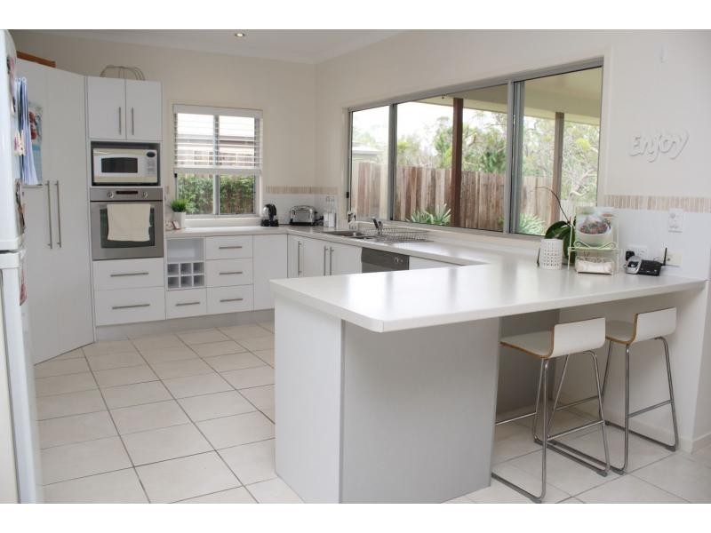 43 Summer Way, Tin Can Bay QLD 4580