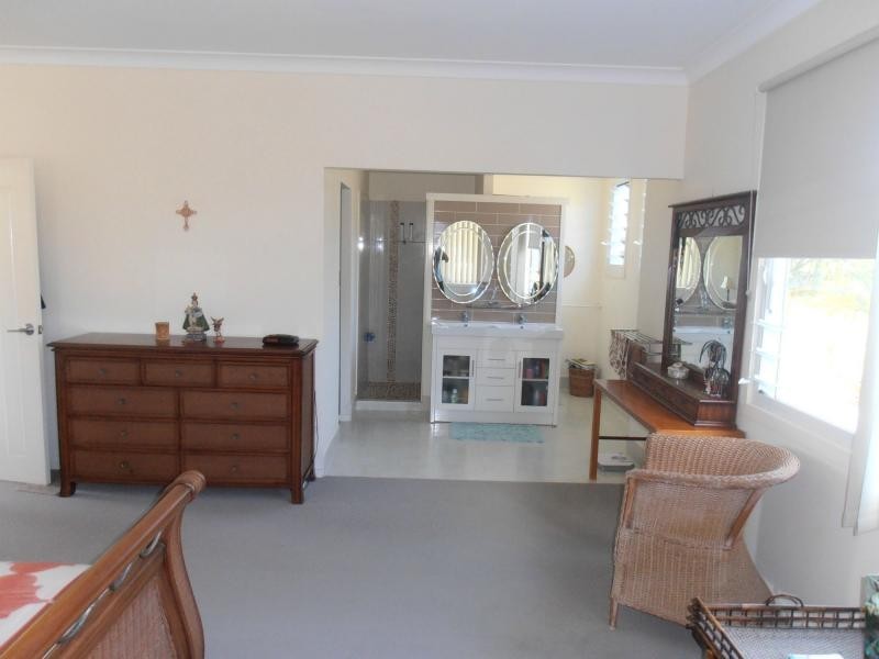 76 Bayside Road, Cooloola Cove QLD 4580