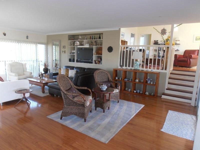 76 Bayside Road, Cooloola Cove QLD 4580