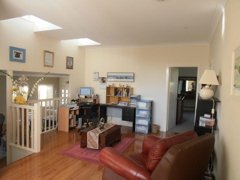 76 Bayside Road, Cooloola Cove QLD 4580