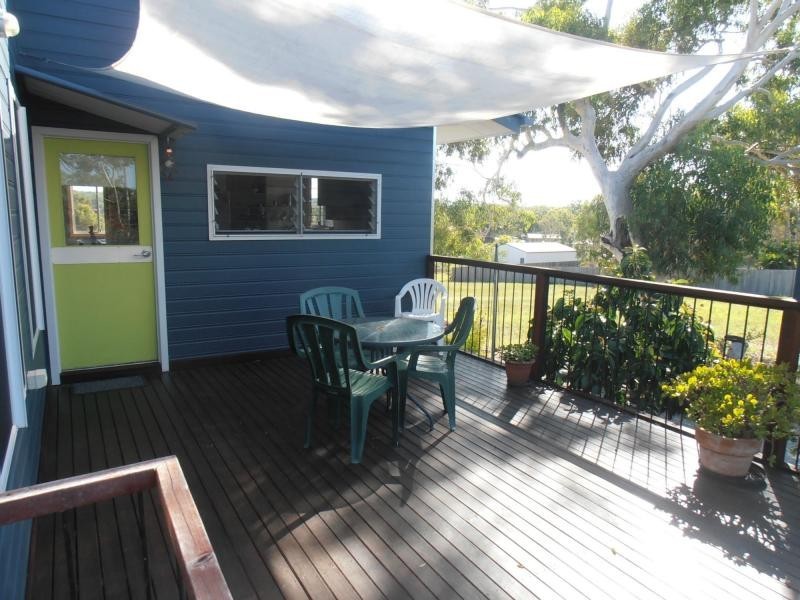 76 Bayside Road, Cooloola Cove QLD 4580