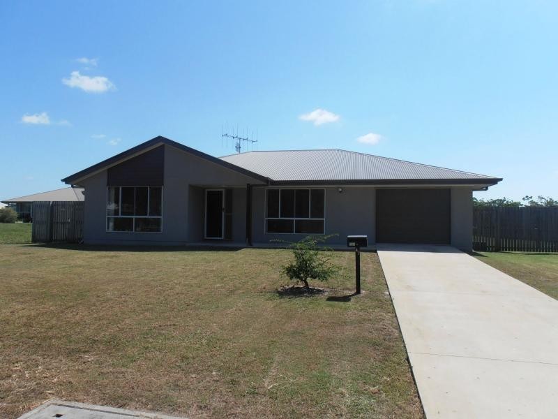 42 Habitat Circuit, Cooloola Cove QLD 4580