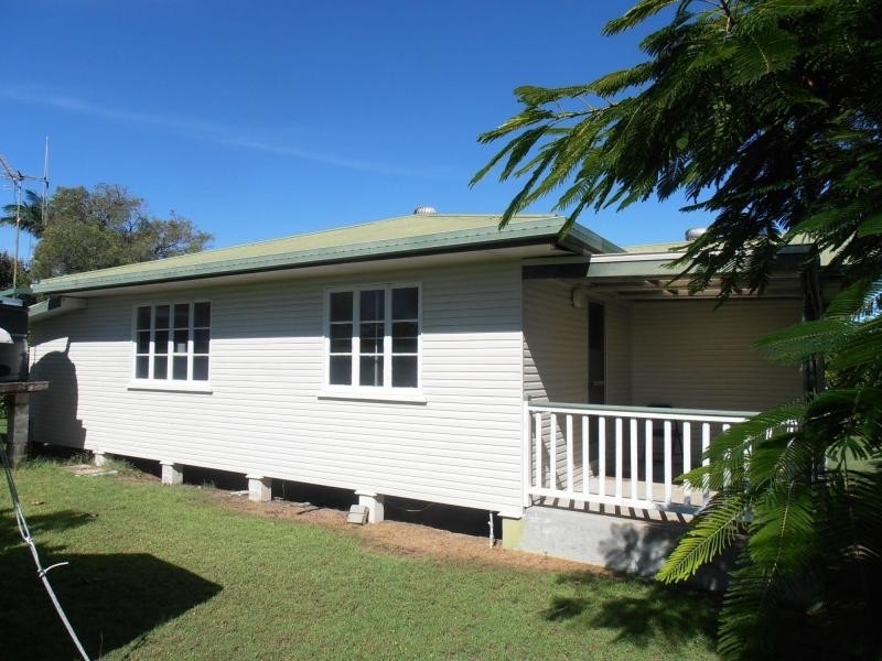 9 King Street, Tin Can Bay QLD 4580