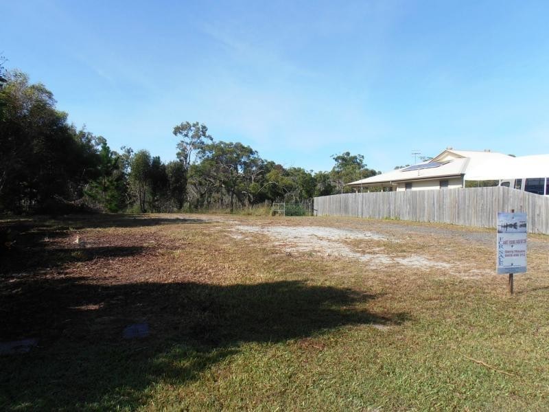 37 Summer Way, Tin Can Bay QLD 4580
