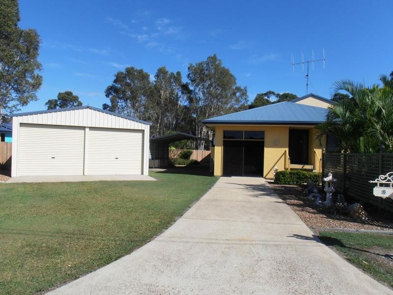 6 Duke Court, Cooloola Cove QLD 4580