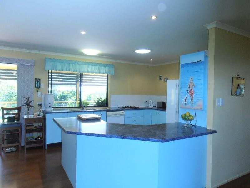6 Duke Court, Cooloola Cove QLD 4580