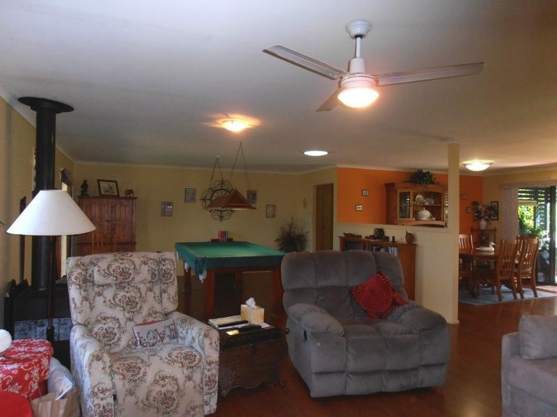 6 Duke Court, Cooloola Cove QLD 4580