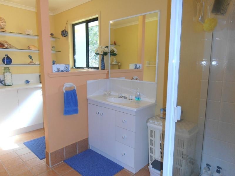 6 Duke Court, Cooloola Cove QLD 4580