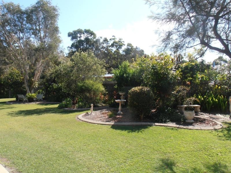 6 Duke Court, Cooloola Cove QLD 4580
