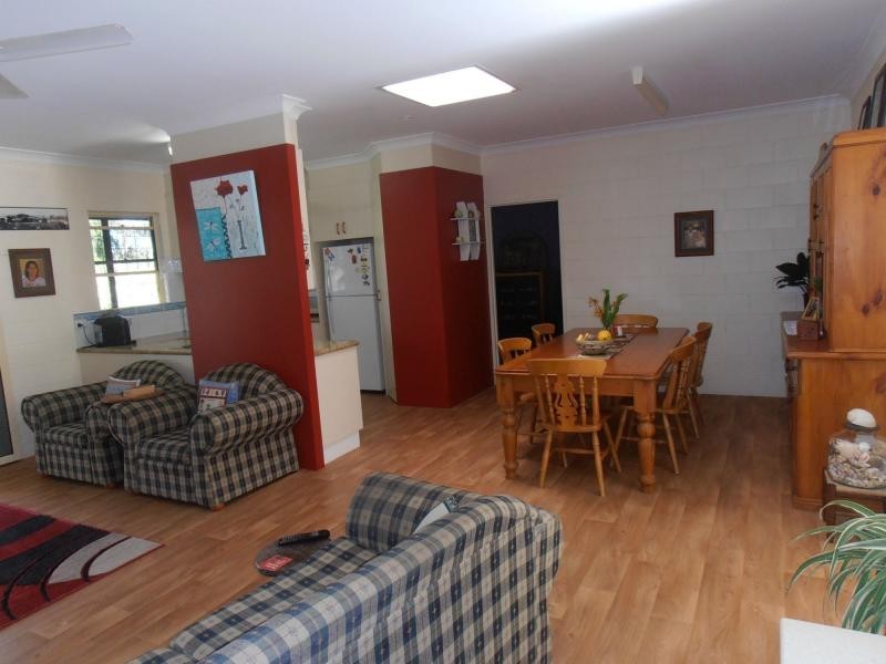 4 Cygnet Court, Cooloola Cove QLD 4580