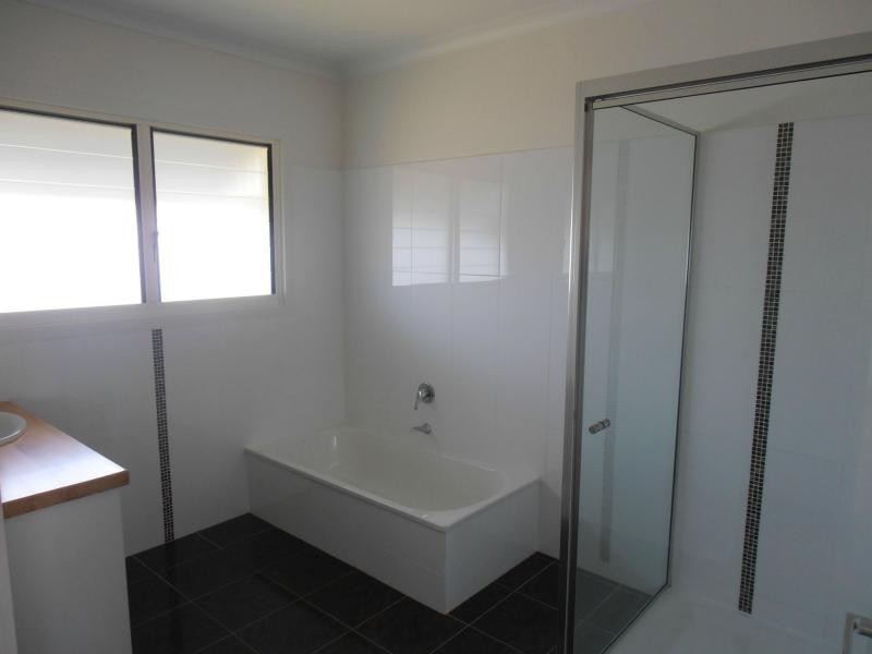 30 Acacia Crescent, Tin Can Bay QLD 4580