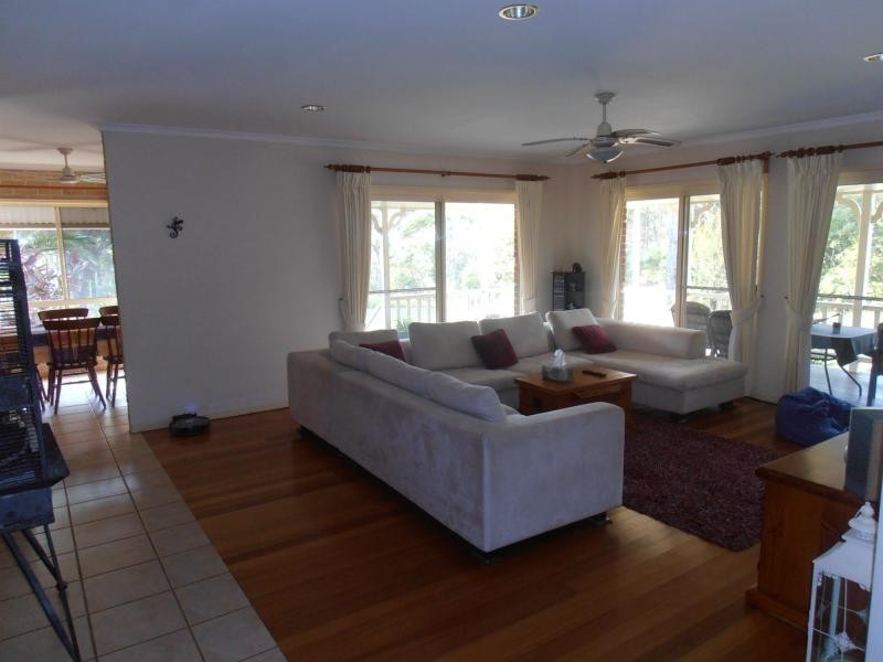 9 Bobrei Court, Wallu QLD 4570