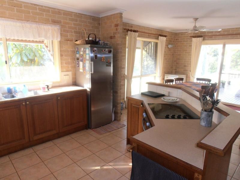 9 Bobrei Court, Wallu QLD 4570