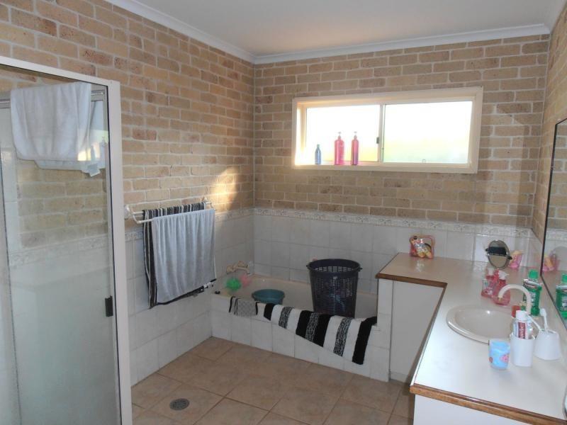 9 Bobrei Court, Wallu QLD 4570