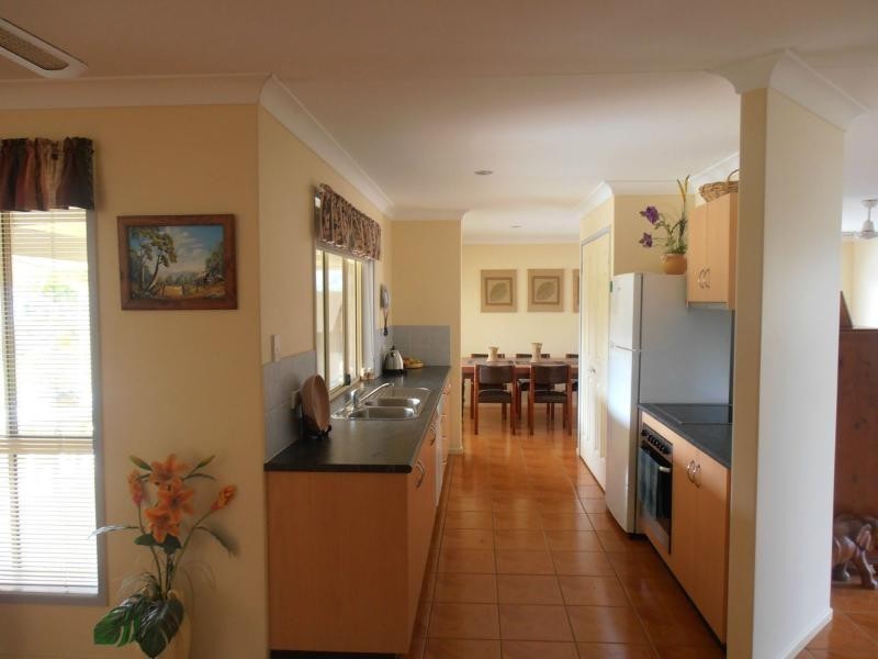 43 Mauretania Avenue, Cooloola Cove QLD 4580