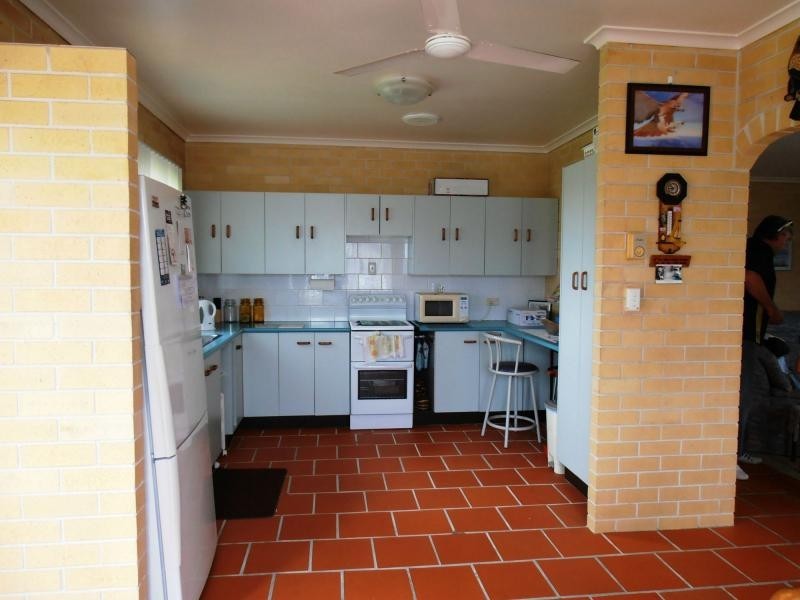 20 Tarwhine Street, Tin Can Bay QLD 4580