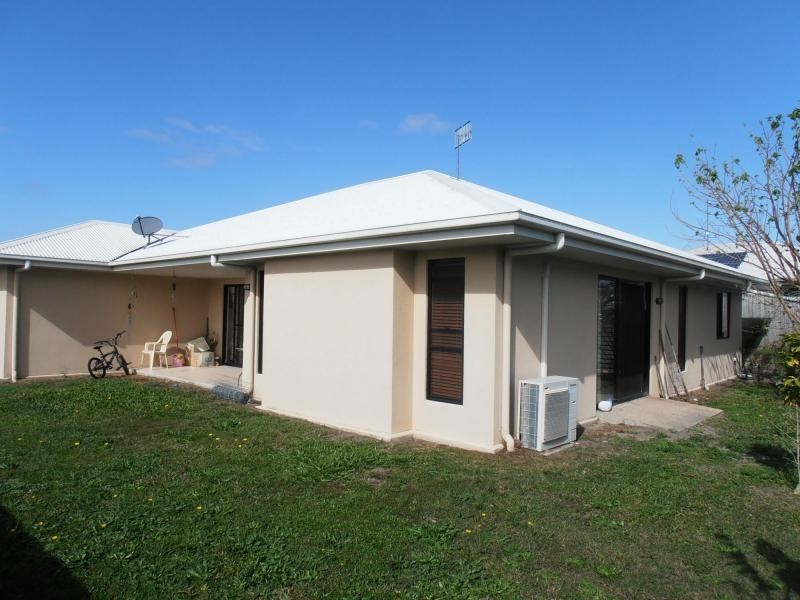 31 Dianella Circuit, Cooloola Cove QLD 4580