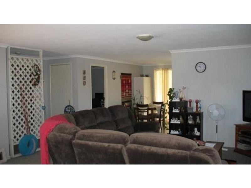 1-2/3 Marlin Way, Tin Can Bay QLD 4580