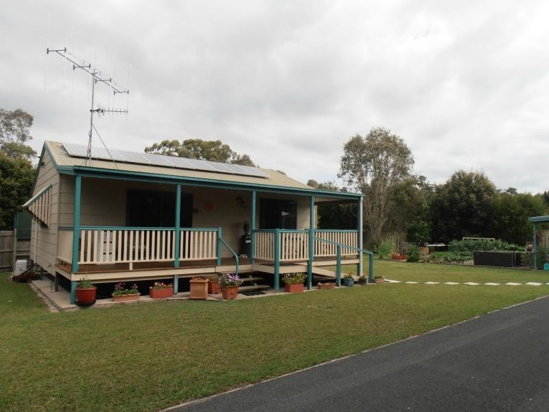 6 Victory Court, Cooloola Cove QLD 4580