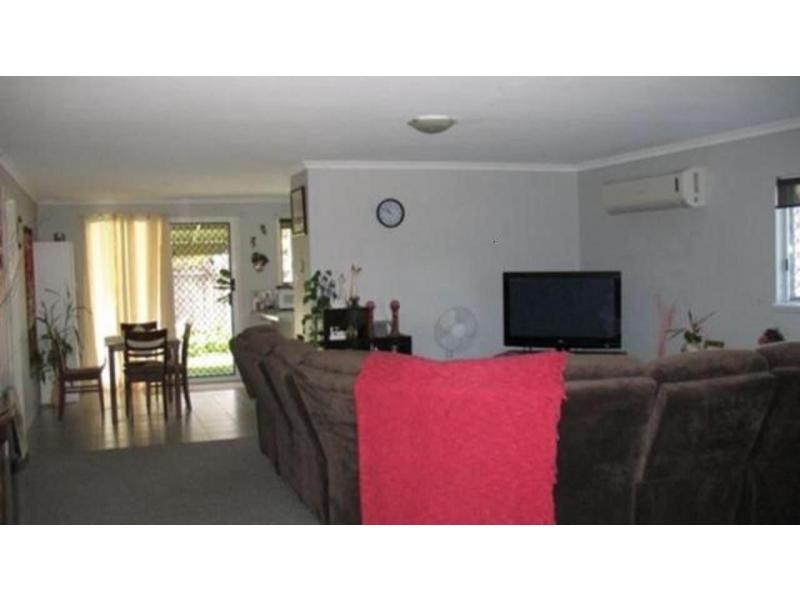Duplex 1 and 2/3 Marlin Way, Tin Can Bay QLD 4580