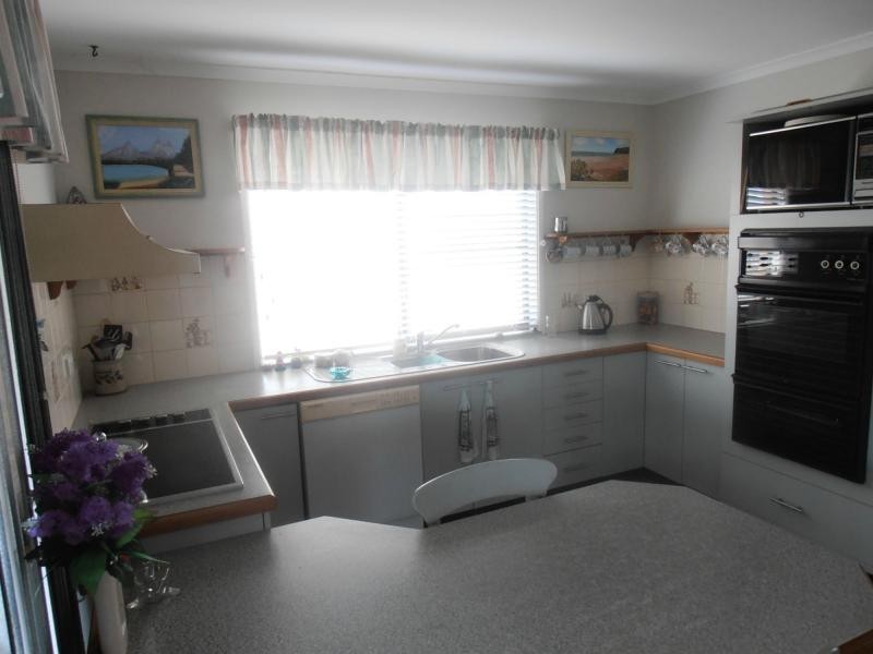 78 Gympie Road, Tin Can Bay QLD 4580