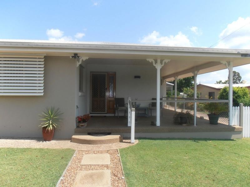 68 Gympie Road, Tin Can Bay QLD 4580