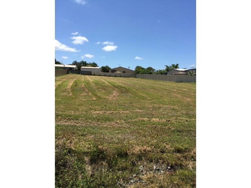 4 Roebuck Street, Cooloola Cove QLD 4580