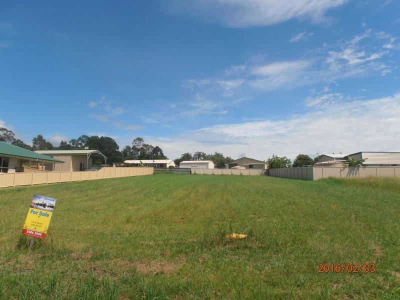 4 Roebuck Street, Cooloola Cove QLD 4580