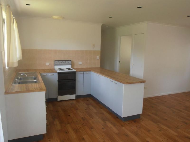6 Mason Street, Cooloola Cove QLD 4580