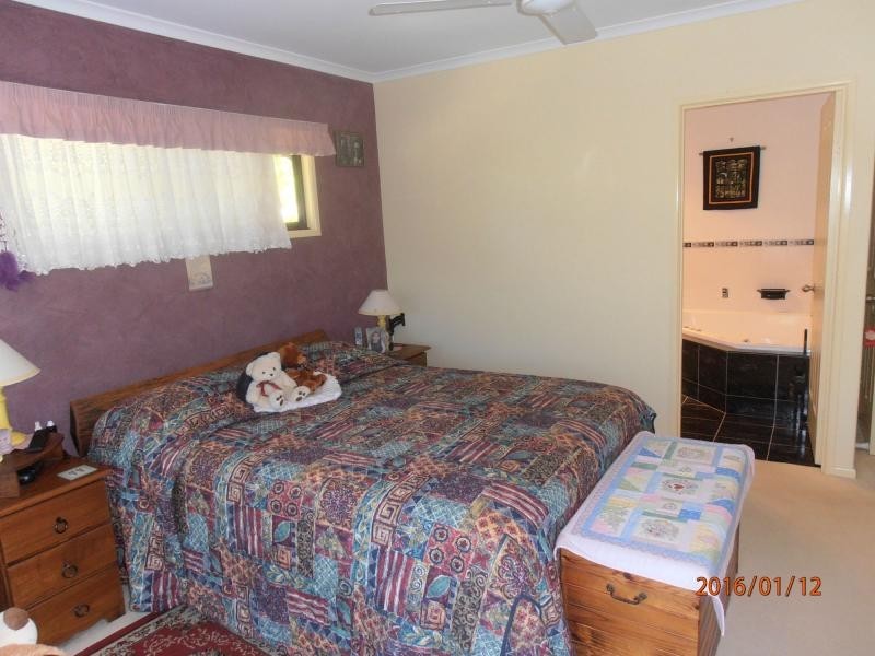 11 Mayflower Court, Cooloola Cove QLD 4580