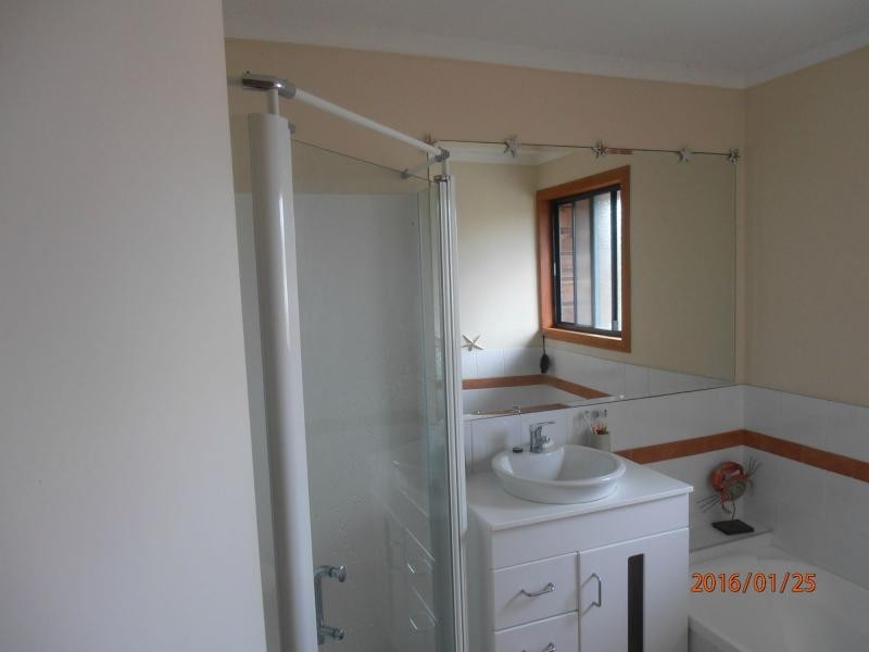 4 Nina Court, Cooloola Cove QLD 4580