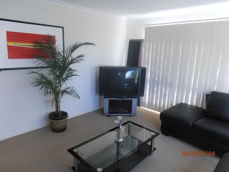 8 Boambillee Circuit, Cooloola Cove QLD 4580