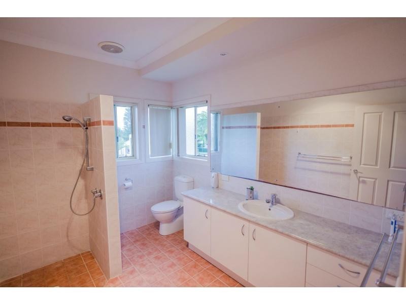 77 Nautilus Drive, Cooloola Cove QLD 4580