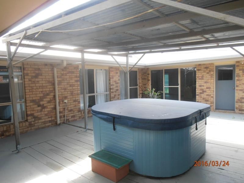 122 Emperor Street, Tin Can Bay QLD 4580