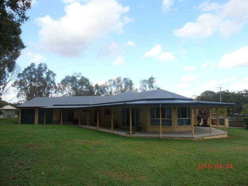 111 Emperor Street, Tin Can Bay QLD 4580