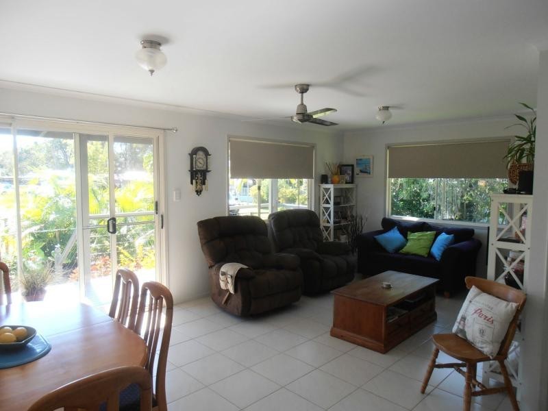 6 Pandora Court, Cooloola Cove QLD 4580