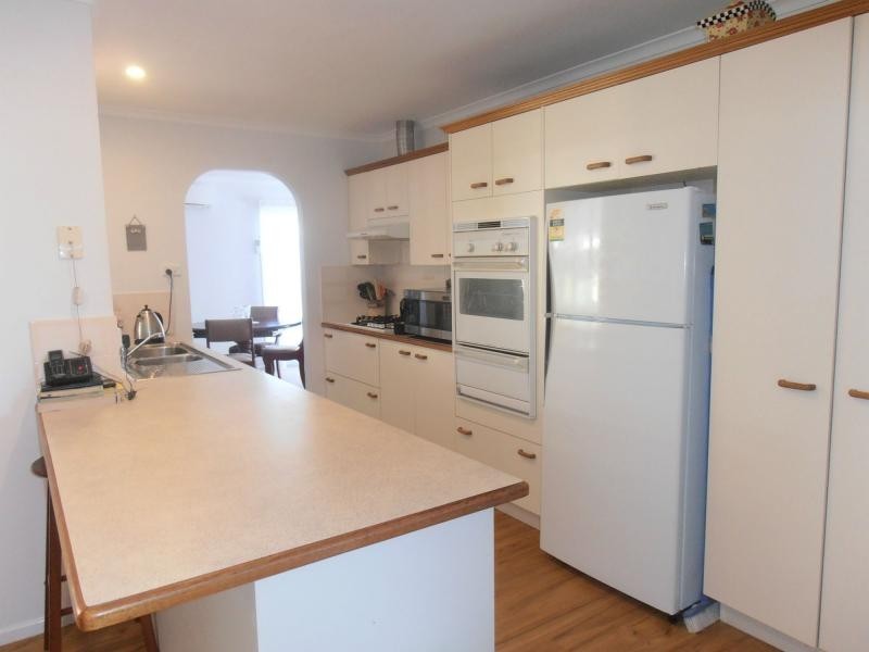 31 Marlin Way, Tin Can Bay QLD 4580