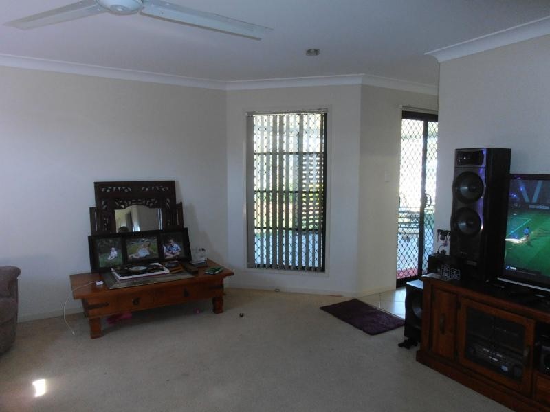 48 Bayside Road, Cooloola Cove QLD 4580