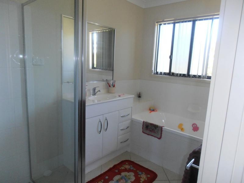 48 Bayside Road, Cooloola Cove QLD 4580