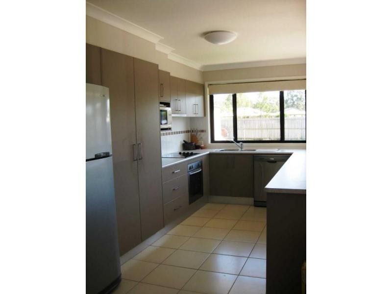 9 Batavia Court, Cooloola Cove QLD 4580