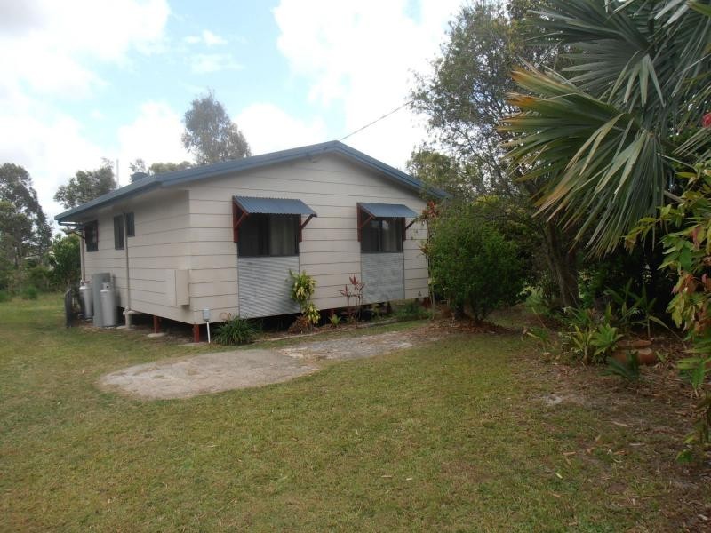 10 Regent Court, Cooloola Cove QLD 4580