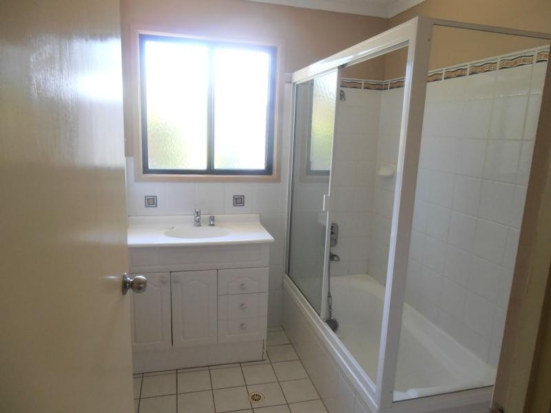 10 Regent Court, Cooloola Cove QLD 4580